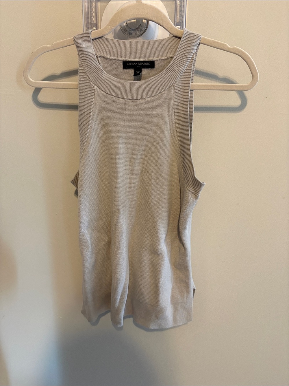 Banana Republic Light Grey Sleeveless Tank